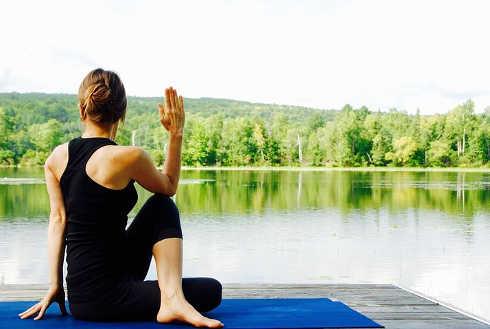 Yoga 1812695 480, Missy E